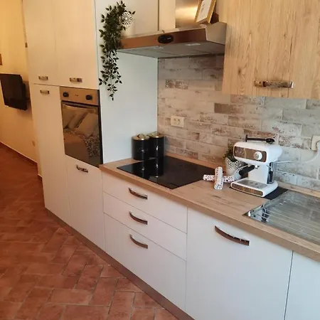 Old Town Rab דירה ראב