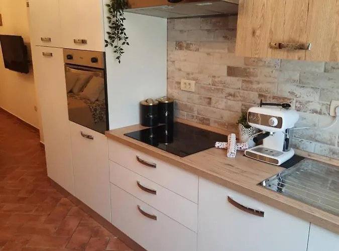 Old Town Rab Apartman Rab Town